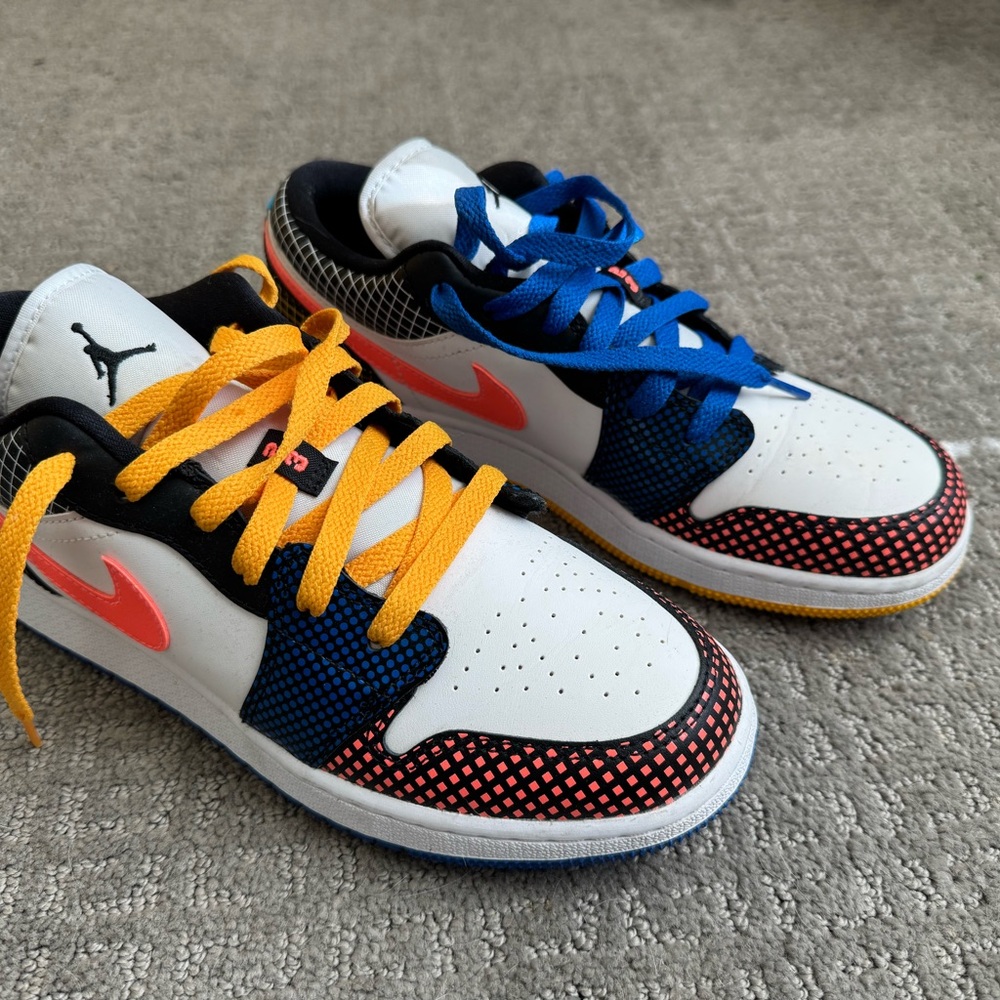 Nike Athletic Shoes - White, Black, Blue, Yellow, Red